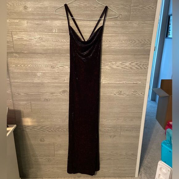 Sabora‎ crushed Velvet black/Red Dress size medium - Picture 1 of 9